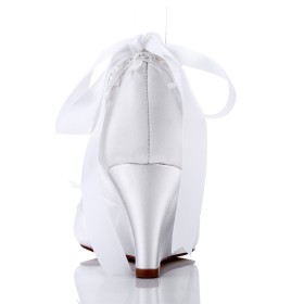 Schlupfschuh Mit Perle Keilabsatz Aus Spitze Satin Comfort Elegante Brautschuhe Spitz Weiß 7 cm Mittlerer Absatz
