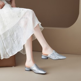 Mooie Satijnen Formele Lage Hakken Sandalen Dames Muiltje Comfortabele Slippers Leer Business Casual Gesloten Neus Satijn Leer Mode Blokhakken