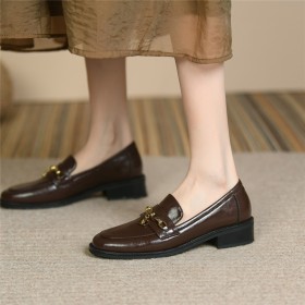 2022 Natural Leather Patent Leather Fashion Flats Comfort Loafers Metal Jewelry