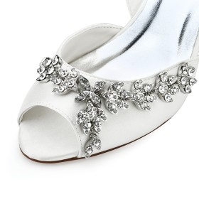 Sandales Bijoux En Métal Chaussure De Soirée Chaussure Mariage Compensée Talon Mi Haut Dentelle Élégant Strass Ivoire Bout Rond