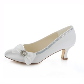アーモンド トゥ サテン パンプス フォーマル ライン ストーン ローヒール 白い エレガント 結婚式靴 キトゥン ヒール S9320070782
